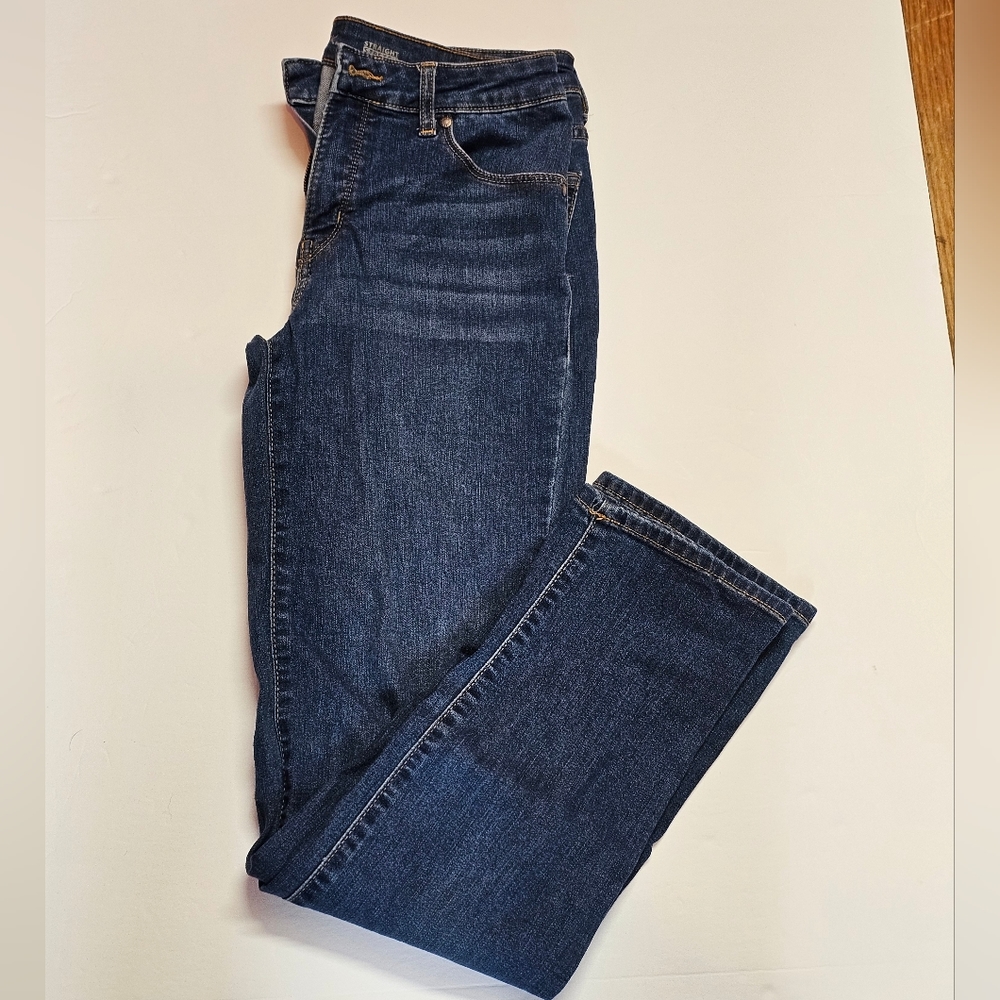 Falls Creek dark wash super stretch jeans womens 8 straight stretch